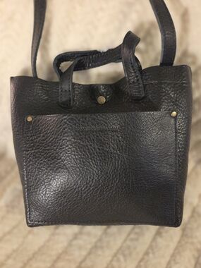 NEW Beautiful Portland Leather Goods Pebbled Black Classic Mini Crossbody